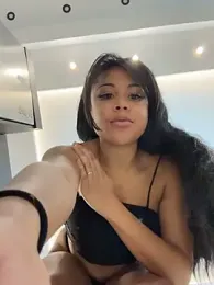 HaileyDiana stripchat stream image