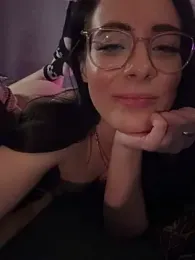 Viktoria_Marie stripchat stream image