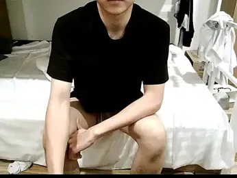 Gwencloudy stripchat stream image