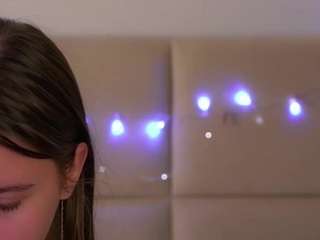 leilagladish camsoda stream image