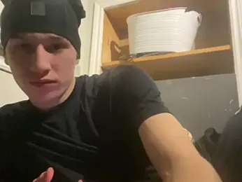 yourwhiteboy1 stripchat stream image