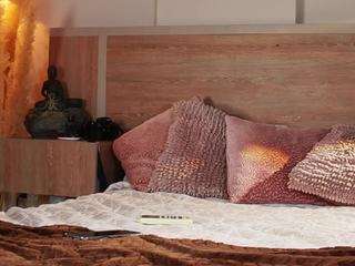 alicee-love camsoda stream image