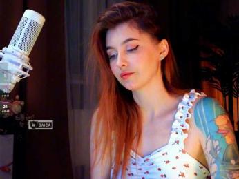 HoneyCherry bongacams stream image