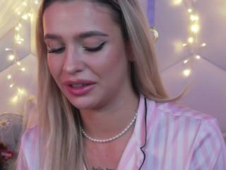 Maci Reynolds flirt4free stream image