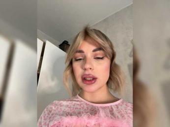 Mila-m bongacams stream image