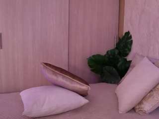 emilybell camsoda stream image