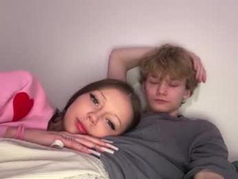 tinnydoll chaturbate stream image