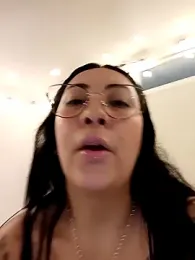 You-kitty2025 stripchat stream image