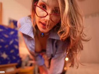 informal_ chaturbate stream image