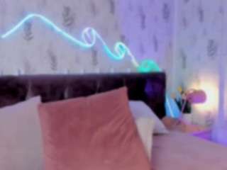 emyliesander camsoda stream image