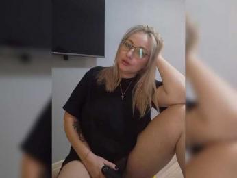 Tanysha-1 bongacams stream image