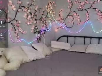 kris_mon chaturbate stream image