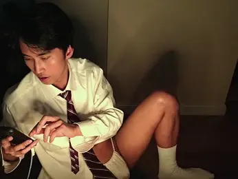 mierllanos stripchat stream image