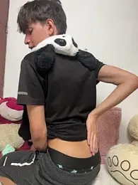 Naim_TheKing stripchat stream image