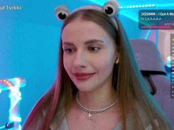 VikkiExtraCheese bongacams stream image