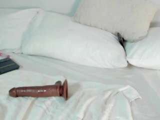 haley-drip camsoda stream image