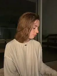 EmiliaCatalina stripchat stream image