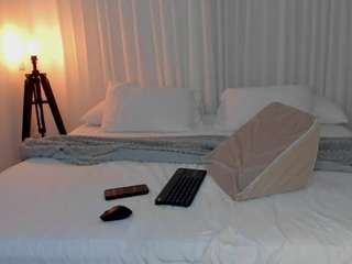 winedams camsoda stream image