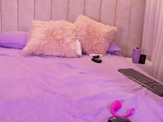 mssbombom camsoda stream image