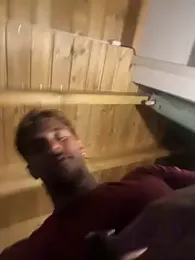 Axel_black10 stripchat stream image