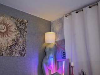 elissecinnamon camsoda stream image