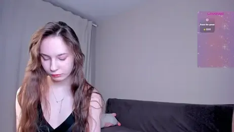 emmelieflorence stripchat stream image