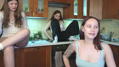 HotCaramellsTV stripchat stream image