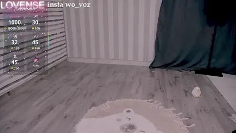 Careful_i_bite stripchat stream image