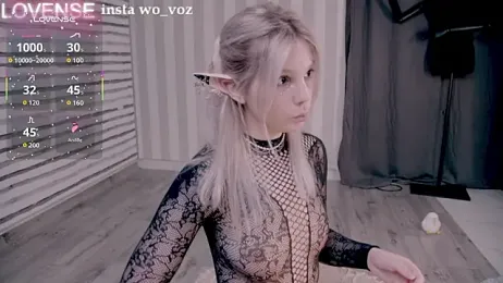 Careful_i_bite stripchat stream image