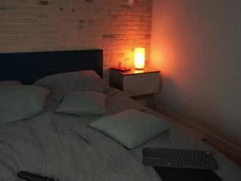 honeymoon1100 chaturbate stream image