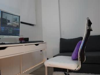 ashley_benson1 chaturbate stream image