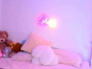 liliimoon camsoda stream image