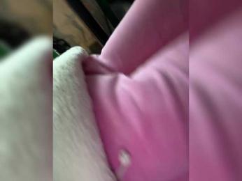 KROSHKA_N bongacams stream image