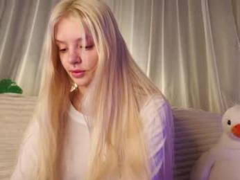 lesi_moonie chaturbate stream image