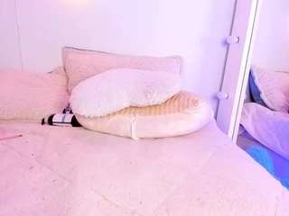 liliimoon camsoda stream image