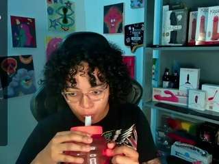 alesyahampton camsoda stream image