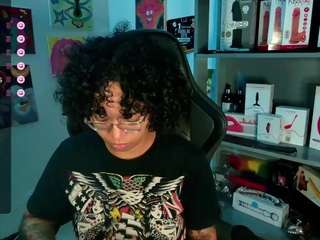 alesyahampton camsoda stream image