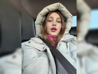 sweetAdel bongacams stream image