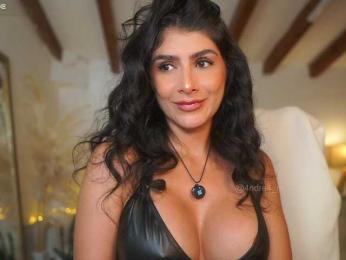 Meegan bongacams stream image