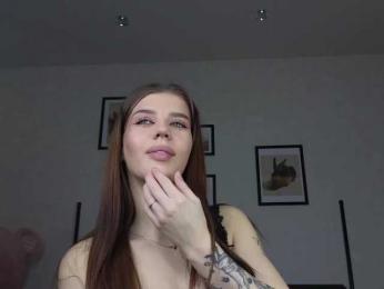 dolly-ll bongacams stream image