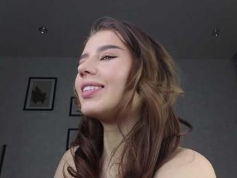 dolly-ll bongacams stream image