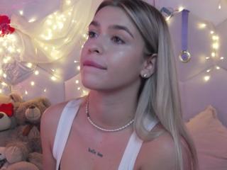 Maci Reynolds flirt4free stream image