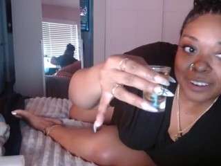 siennadivyne camsoda stream image