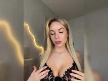 Mila-m bongacams stream image