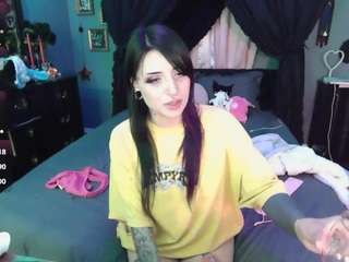 sallylynn camsoda stream image