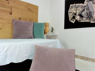 Juliana Saenz flirt4free stream image