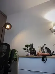 Rae_Lil_White stripchat stream image