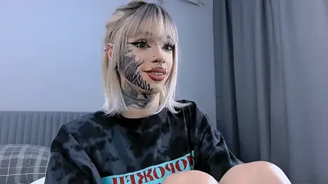 Tanya_M stripchat stream image