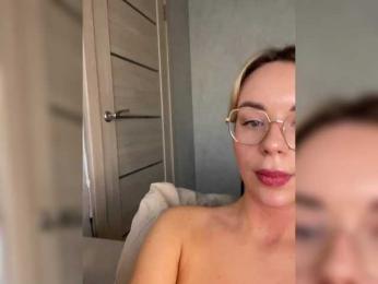 Mila-m bongacams stream image