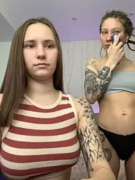 HotCaramellsTV stripchat stream image